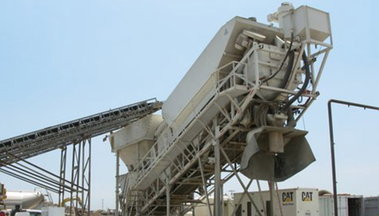 Dry Mobile Concrete Batch Plants | HTS Series Hagan Travel-All with Suspension