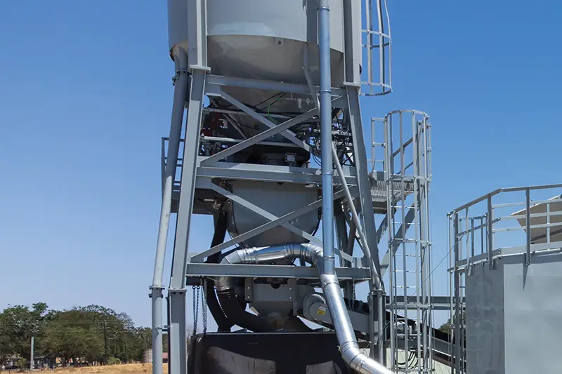 Main Silo & Cement Scale