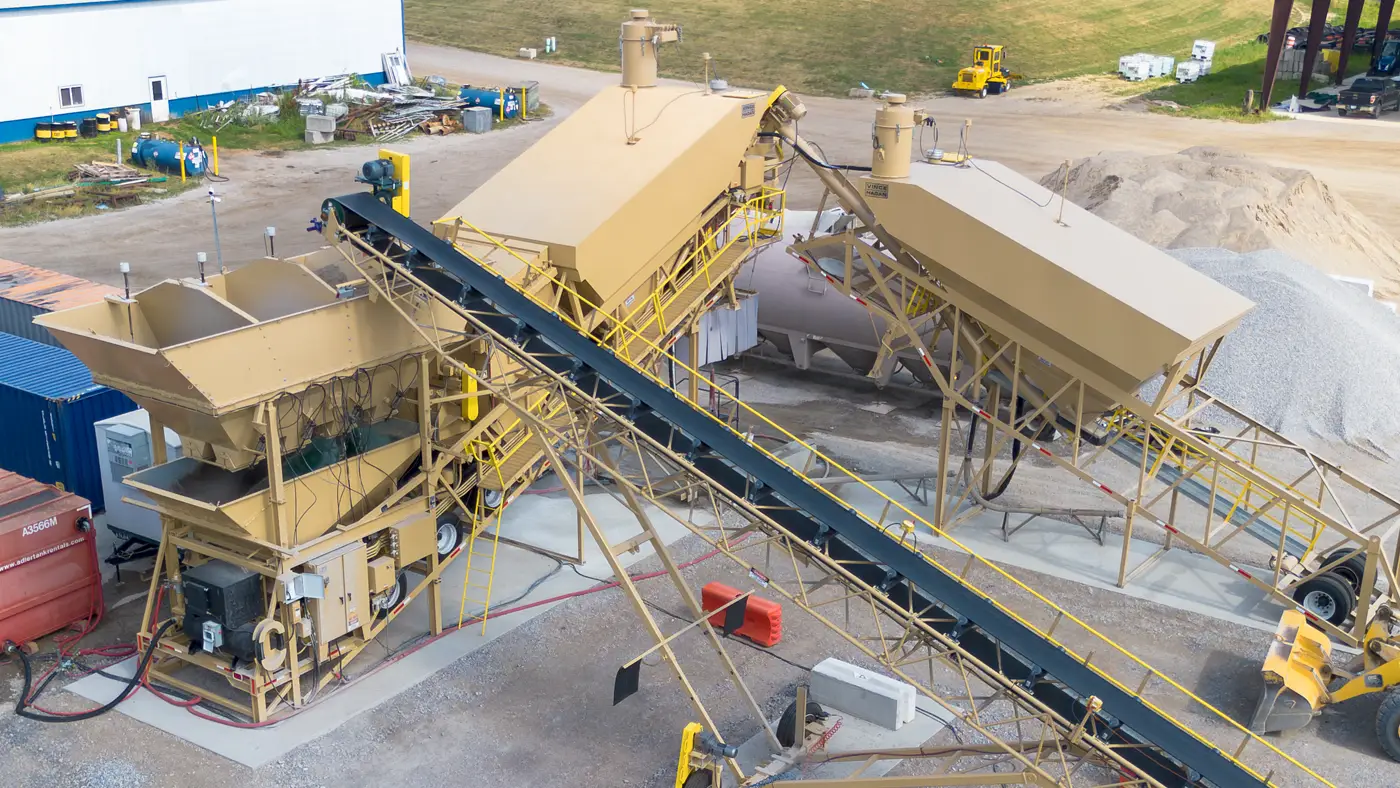 vh-ht-consumers-240605-0997-1400-alt