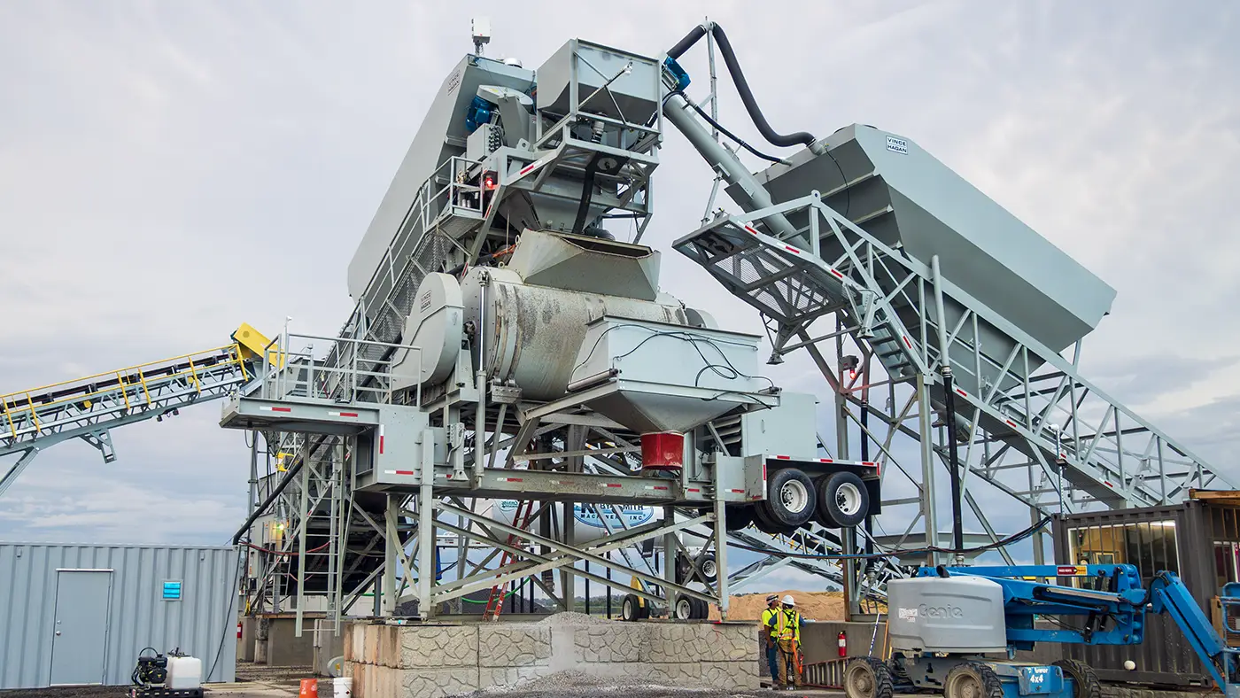 Vince Hagan Mobile Batch Plant – HT Series & Horizontal Shaft Mixer Vince Hagan Mobile Batch Plant - HT Series & Horizontal Shaft Mixer